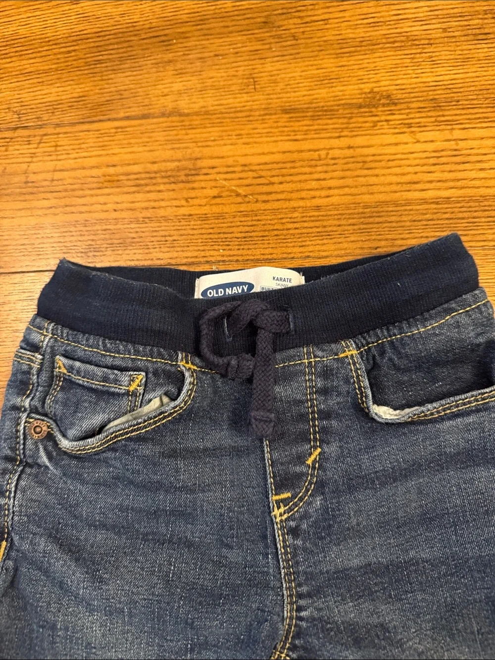 ☀️3 for $10☀️ Old Navy Distressed Jeans